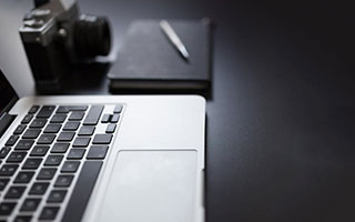 爱游戏APP_东亚足球锦标赛的精彩时刻，经典对决重温