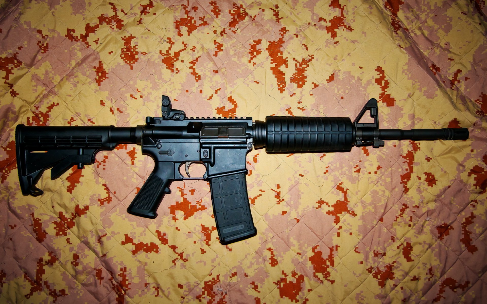 “未来赛车：新能源动力带来的速度革命”，未来能源汽车