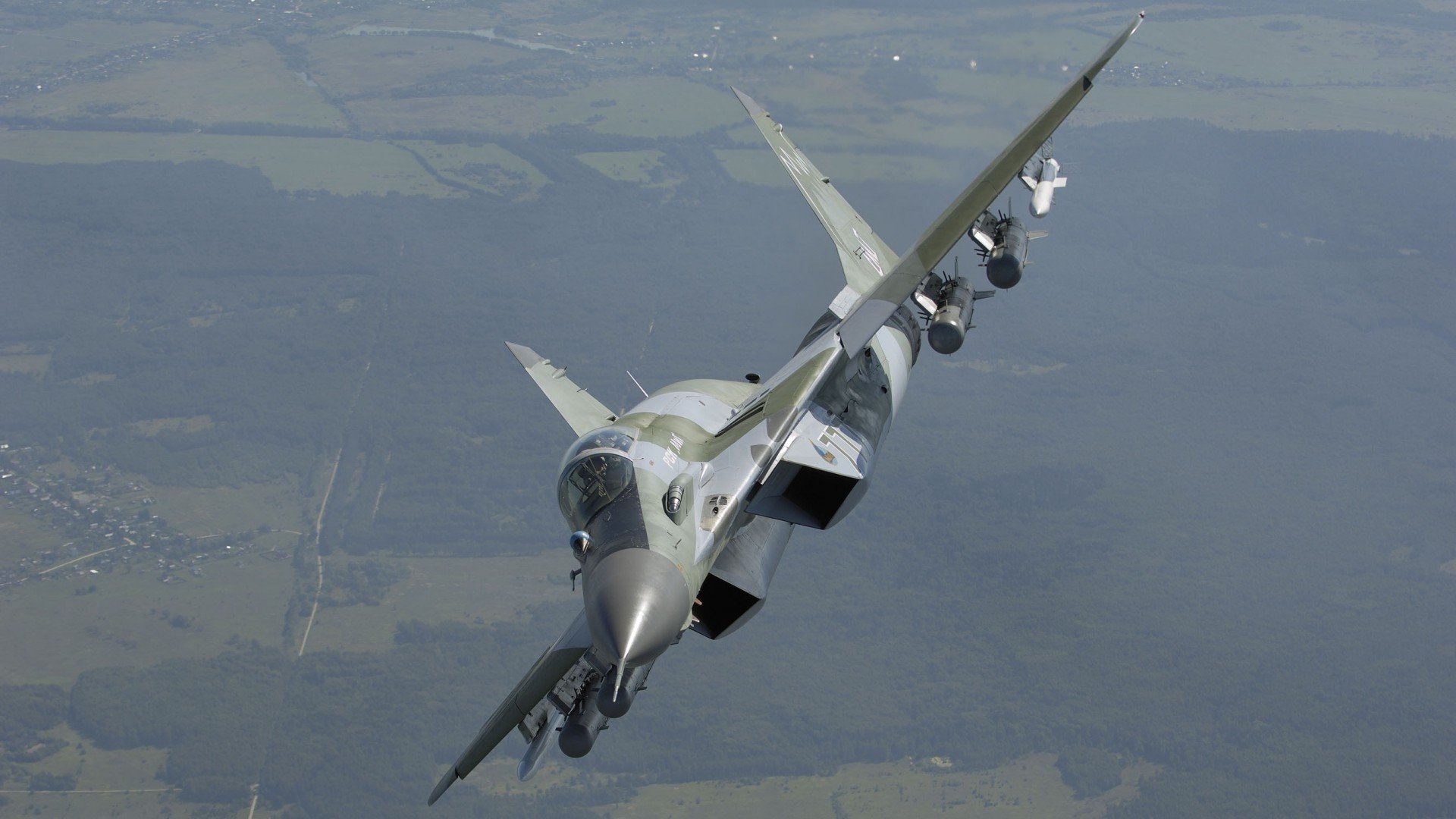 中超球队战术灵活多变，比赛精彩纷呈，中超比赛分析