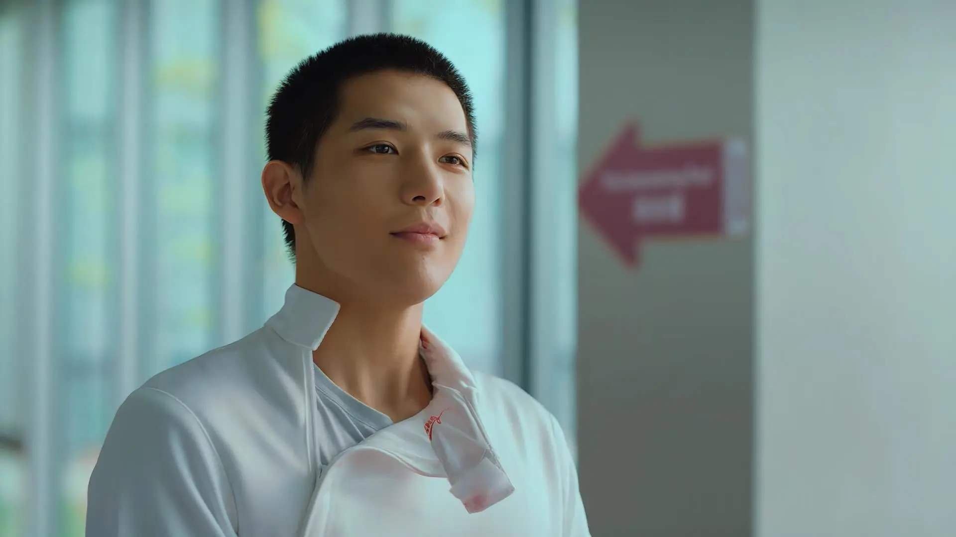 意大利在国家联赛中2-1击败以色列,取得开门红。,意大利获胜