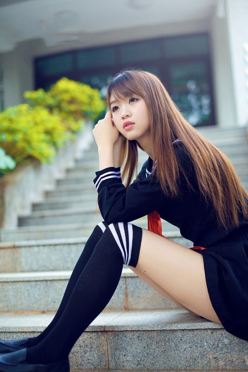 国际比赛纪念展在主办城市巡展，吸引大量观众，国际大赛视频