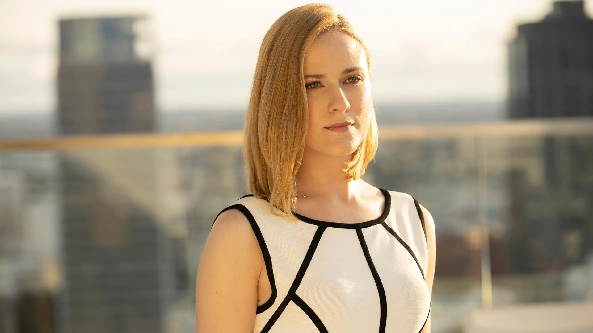 骑士通过VR系统重现关键比赛片段提升判断力，骑士体验